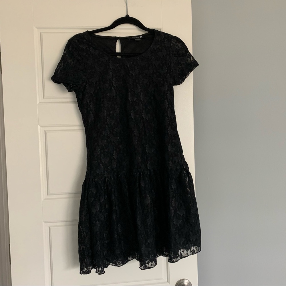 Forever 21 black lace dress size S